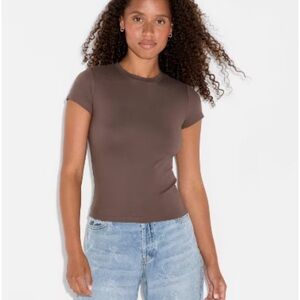 🎁Like New Wild fable by Target brown cropped S/S shirt- Medium 8/10